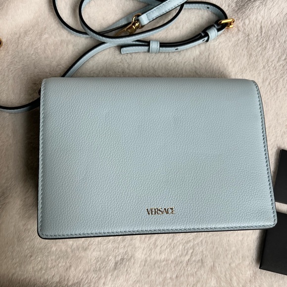 🖤SOLD🖤 Versace light blue ‘La Medusa’ shoulder bag NWT - Picture 7 of 16